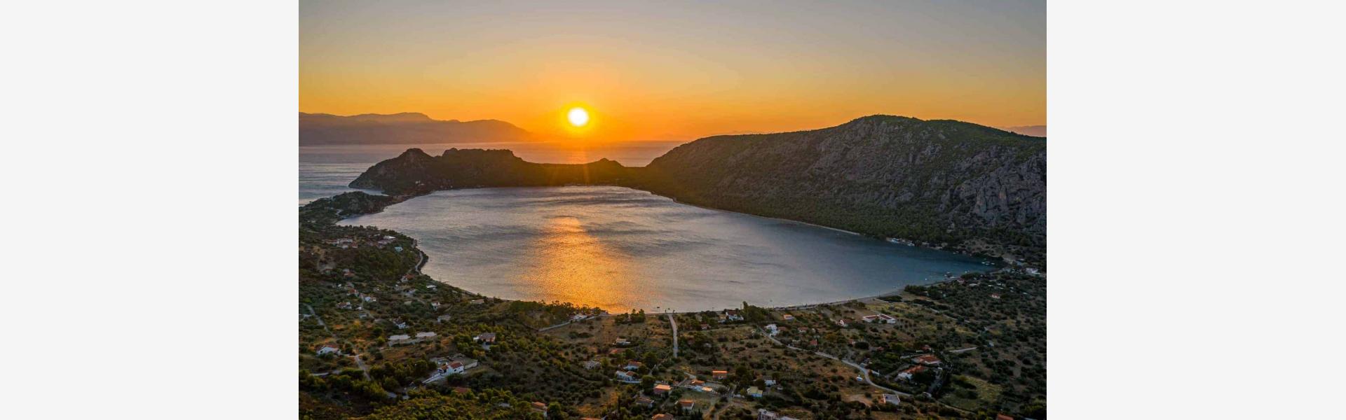 Ηλιοβασίλεμα λίμνη βουλιαγμένης