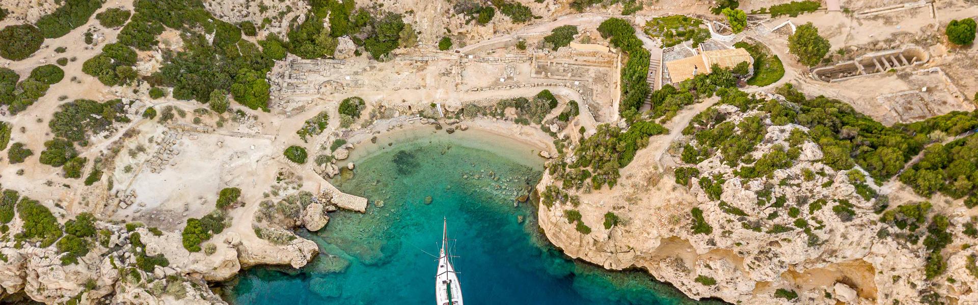 Ηραίο - Λίμνη Βουλιαγμένης Ηραίο στο Λουτράκι Κορινθίας