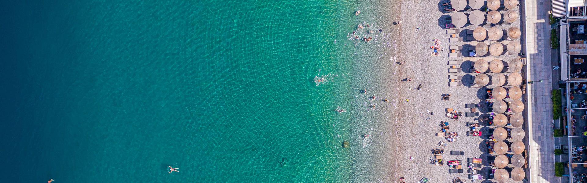 Beach in Loutraki - panoramic view