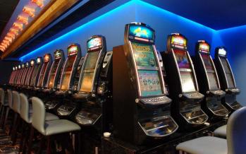 Casino slot machines