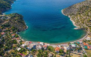 Σχίνος Σχίνος στο Λουτράκι