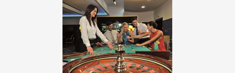 Casino dealer in Loutraki
