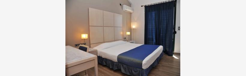 Hotel Plaza plaza hotel loutraki